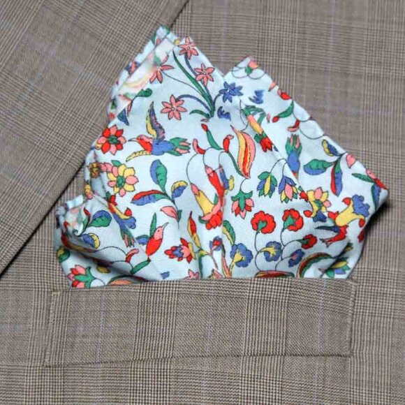 New Hand Stitched Cotton Pocket Square Flora & Fauna Birds Floral Men's - Picture 2 of 3